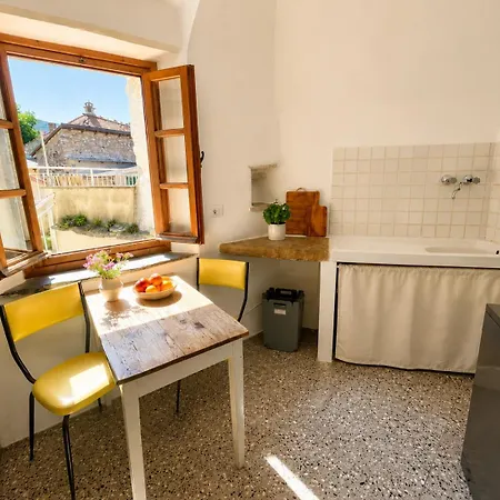 Private Steinvilla Mit Dachterrasse, Pizzaofen Und Badefluss 30 Min Zum Erli